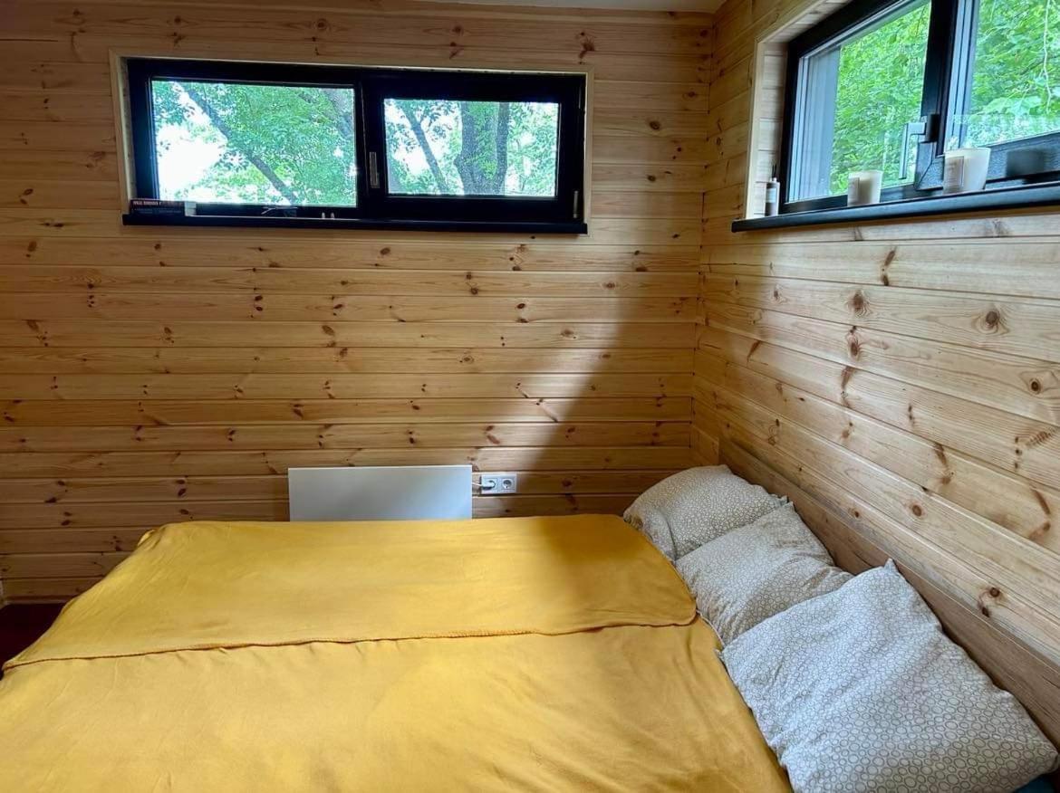 Szegedi Partfuerdo Kemping Es Apartman Exterior photo